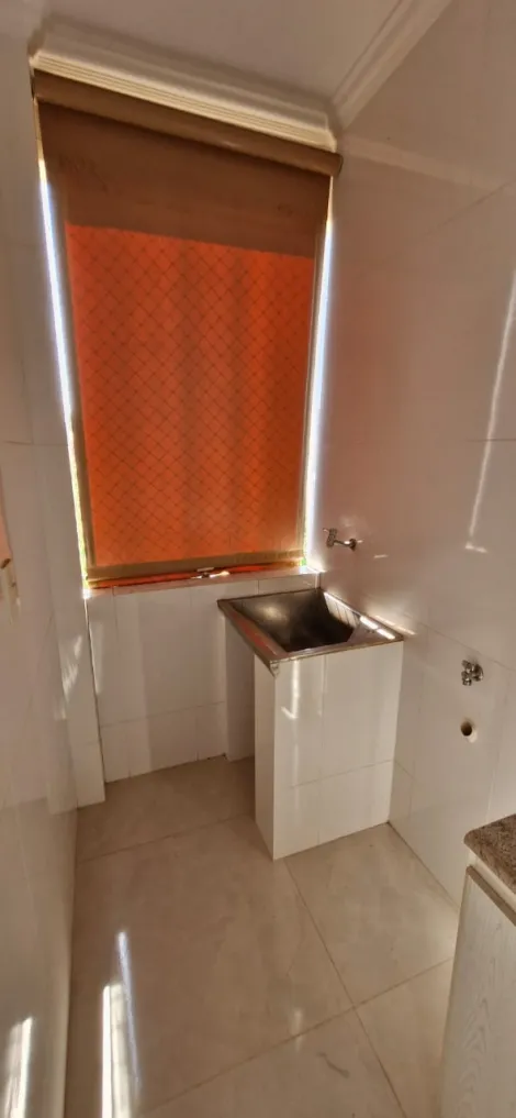 Alugar Apartamento / Padr&atilde;o em S&atilde;o Jos&eacute; do Rio Preto R$ 1.200,00 - Foto 6