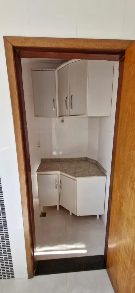 Alugar Apartamento / Padr&atilde;o em S&atilde;o Jos&eacute; do Rio Preto R$ 1.200,00 - Foto 7