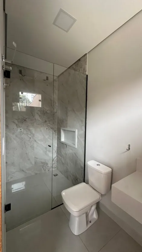 Alugar Casa / Padr&atilde;o em S&atilde;o Jos&eacute; do Rio Preto R$ 2.500,00 - Foto 14