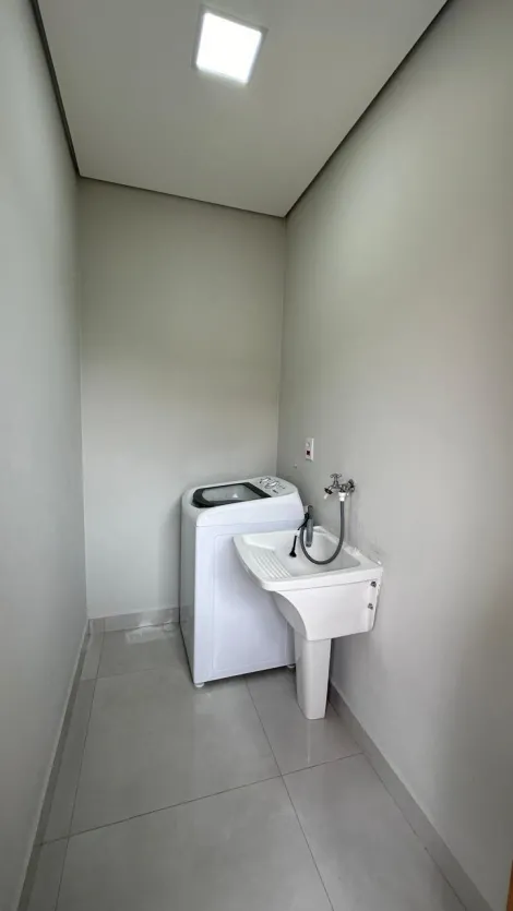 Alugar Casa / Padr&atilde;o em S&atilde;o Jos&eacute; do Rio Preto R$ 2.500,00 - Foto 17