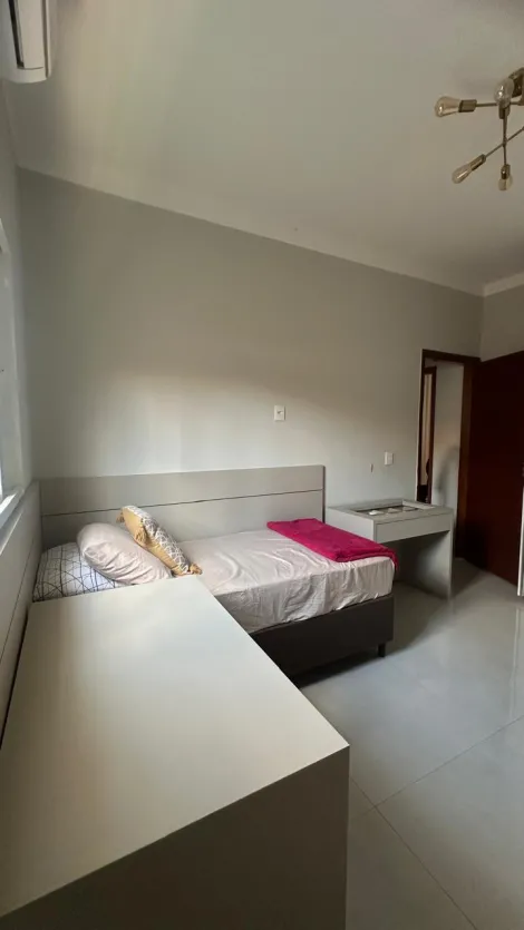 Alugar Casa / Padr&atilde;o em S&atilde;o Jos&eacute; do Rio Preto R$ 2.500,00 - Foto 8