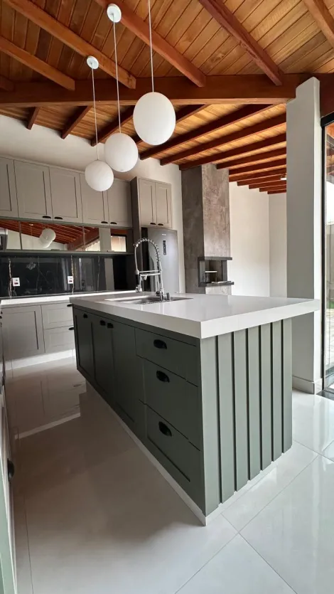 Alugar Casa / Padr&atilde;o em S&atilde;o Jos&eacute; do Rio Preto R$ 2.500,00 - Foto 4