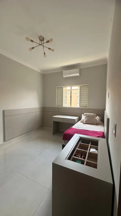Alugar Casa / Padr&atilde;o em S&atilde;o Jos&eacute; do Rio Preto R$ 2.500,00 - Foto 9