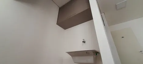 Alugar Apartamento / Padr&atilde;o em S&atilde;o Jos&eacute; do Rio Preto R$ 2.200,00 - Foto 9
