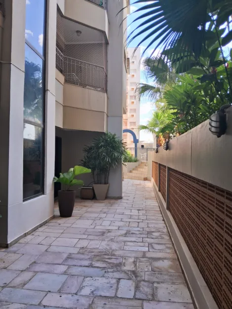 Comprar Apartamento / Padr&atilde;o em S&atilde;o Jos&eacute; do Rio Preto R$ 320.000,00 - Foto 10