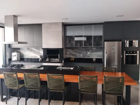 Casa / Condom&iacute;nio em S&atilde;o Jos&eacute; do Rio Preto 