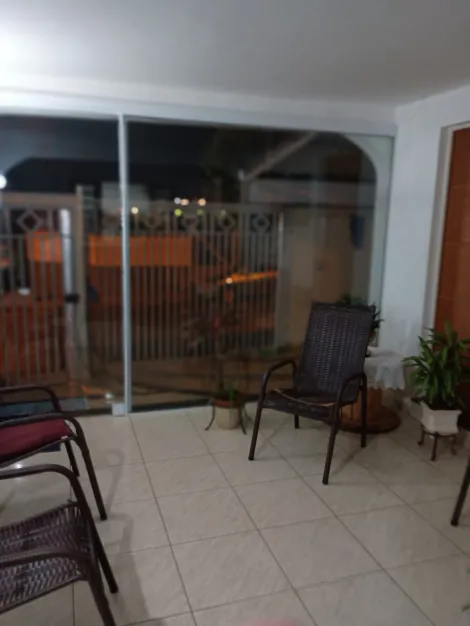Alugar Casa / Padr&atilde;o em S&atilde;o Jos&eacute; do Rio Preto. apenas R$ 330.000,00