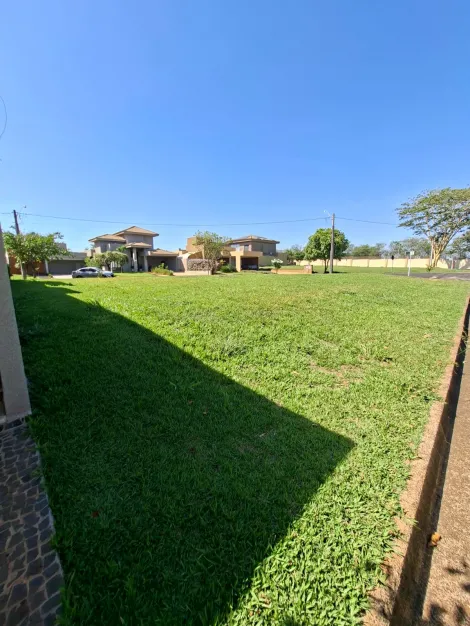 Comprar Terreno / Condom&iacute;nio em S&atilde;o Jos&eacute; do Rio Preto R$ 420.000,00 - Foto 2