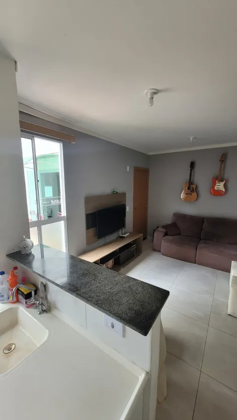 Alugar Apartamento / Padr&atilde;o em S&atilde;o Jos&eacute; do Rio Preto. apenas R$ 1.100,00