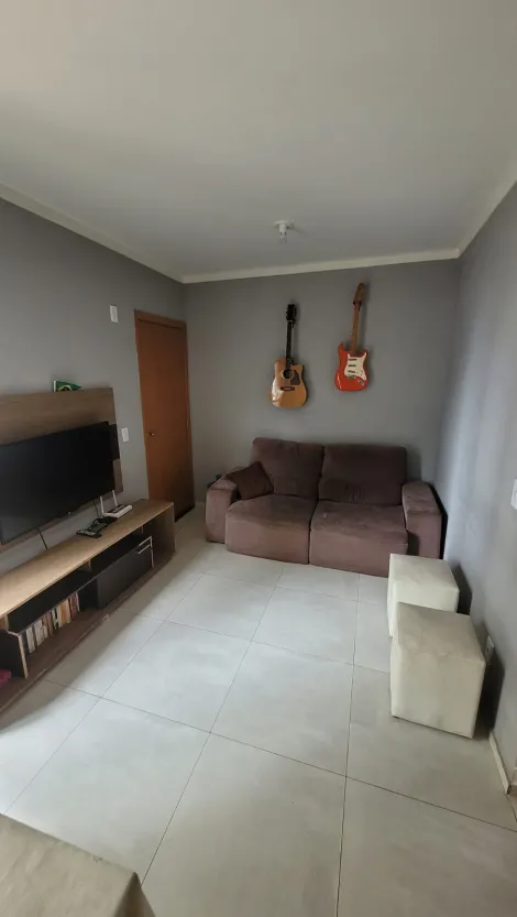 Alugar Apartamento / Padr&atilde;o em S&atilde;o Jos&eacute; do Rio Preto R$ 1.100,00 - Foto 2