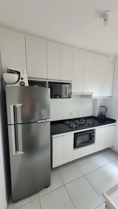 Alugar Apartamento / Padr&atilde;o em S&atilde;o Jos&eacute; do Rio Preto R$ 1.100,00 - Foto 4