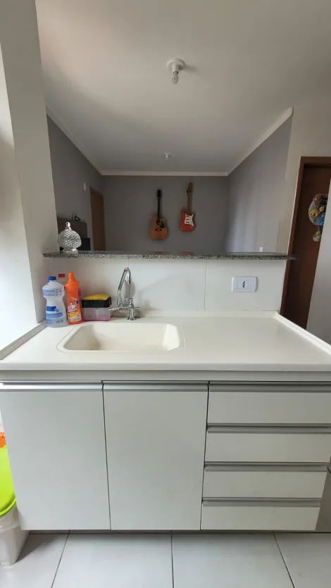 Alugar Apartamento / Padr&atilde;o em S&atilde;o Jos&eacute; do Rio Preto R$ 1.100,00 - Foto 5
