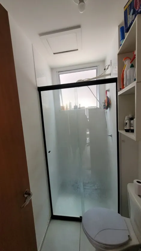 Alugar Apartamento / Padr&atilde;o em S&atilde;o Jos&eacute; do Rio Preto R$ 1.100,00 - Foto 11