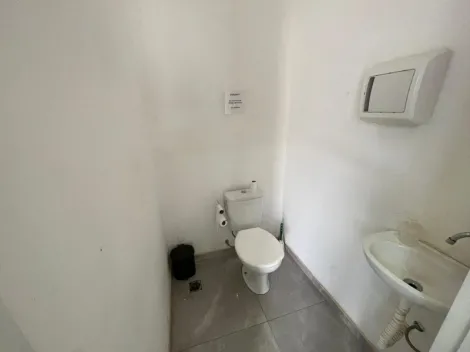 Alugar Comercial / Casa Comercial em Mirassol R$ 14.400,00 - Foto 16