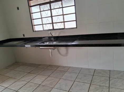 Alugar Casa / Padr&atilde;o em Guapia&ccedil;u R$ 1.100,00 - Foto 12