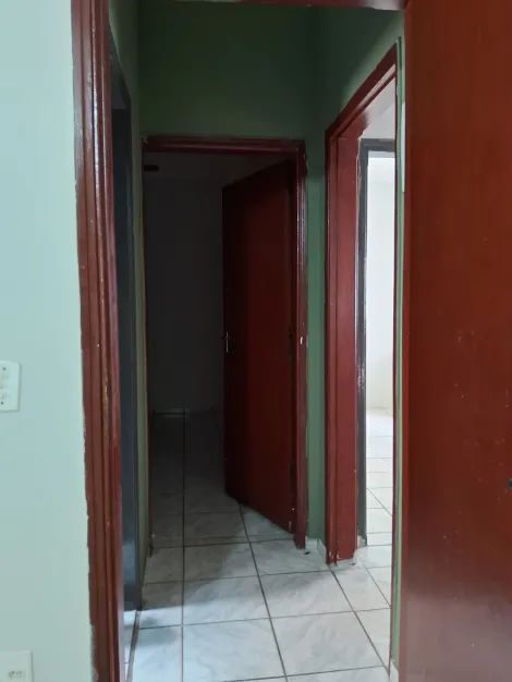 Alugar Casa / Padr&atilde;o em Guapia&ccedil;u R$ 1.100,00 - Foto 11