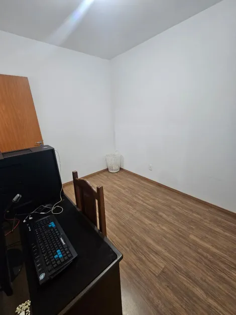 Alugar Apartamento / Padr&atilde;o em S&atilde;o Jos&eacute; do Rio Preto R$ 1.300,00 - Foto 7