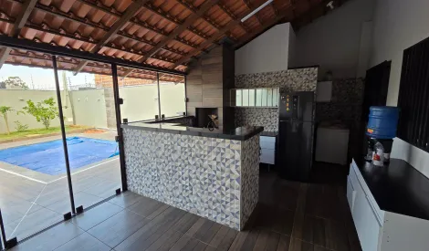 Alugar Casa / Padr&atilde;o em S&atilde;o Jos&eacute; do Rio Preto. apenas R$ 395.000,00