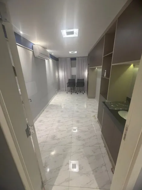 Alugar Comercial / Sala em S&atilde;o Jos&eacute; do Rio Preto R$ 12.000,00 - Foto 2