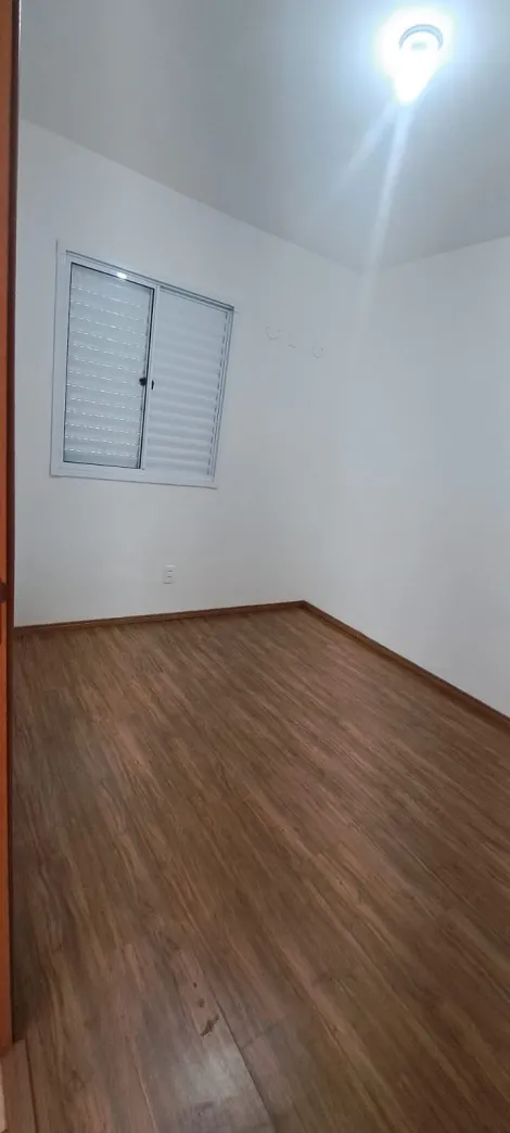 Alugar Apartamento / Padr&atilde;o em S&atilde;o Jos&eacute; do Rio Preto R$ 900,00 - Foto 7