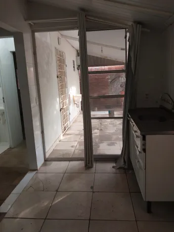 Comprar Casa / Padr&atilde;o em S&atilde;o Jos&eacute; do Rio Preto R$ 170.000,00 - Foto 3
