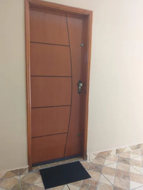 Comprar Casa / Padr&atilde;o em S&atilde;o Jos&eacute; do Rio Preto R$ 320.000,00 - Foto 2