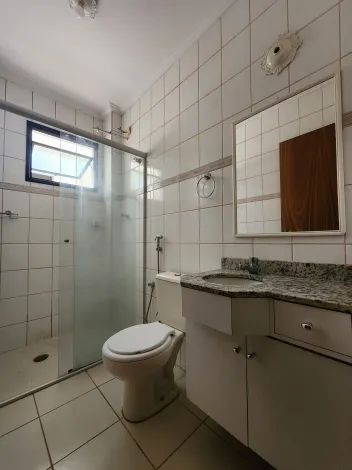 Alugar Apartamento / Padr&atilde;o em S&atilde;o Jos&eacute; do Rio Preto R$ 900,00 - Foto 10