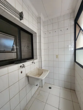 Alugar Apartamento / Padr&atilde;o em S&atilde;o Jos&eacute; do Rio Preto R$ 900,00 - Foto 13