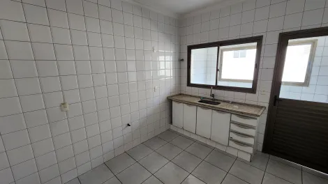 Alugar Apartamento / Padr&atilde;o em S&atilde;o Jos&eacute; do Rio Preto R$ 1.400,00 - Foto 3
