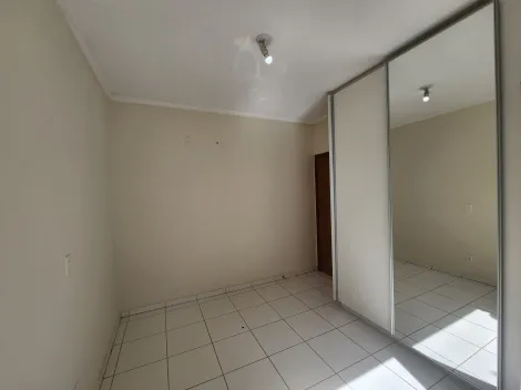 Alugar Apartamento / Padr&atilde;o em S&atilde;o Jos&eacute; do Rio Preto R$ 1.100,00 - Foto 10