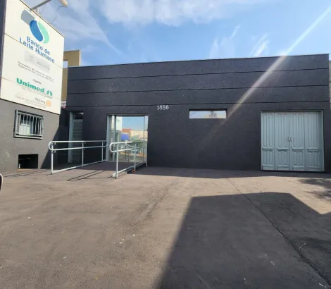 Comercial / Casa Comercial em S&atilde;o Jos&eacute; do Rio Preto 
