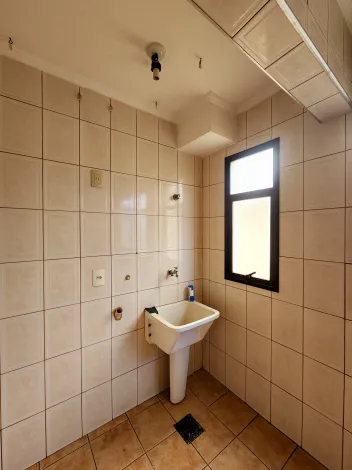 Alugar Apartamento / Padr&atilde;o em S&atilde;o Jos&eacute; do Rio Preto R$ 1.600,00 - Foto 11