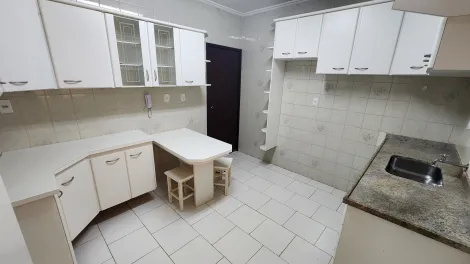 Alugar Apartamento / Padr&atilde;o em S&atilde;o Jos&eacute; do Rio Preto R$ 1.600,00 - Foto 4