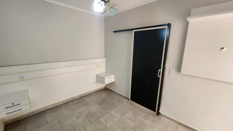 Alugar Apartamento / Padr&atilde;o em S&atilde;o Jos&eacute; do Rio Preto R$ 1.600,00 - Foto 14