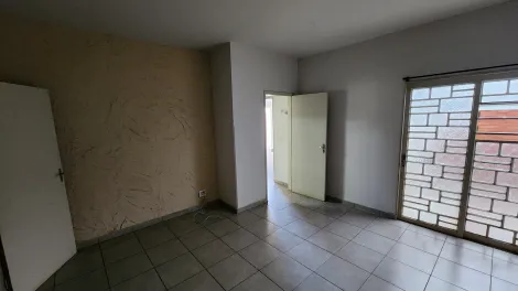 Alugar Casa / Padr&atilde;o em S&atilde;o Jos&eacute; do Rio Preto R$ 2.150,00 - Foto 3