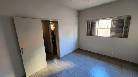 Alugar Casa / Padr&atilde;o em S&atilde;o Jos&eacute; do Rio Preto R$ 2.150,00 - Foto 10