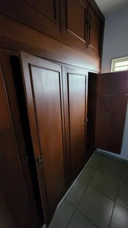 Alugar Casa / Padr&atilde;o em S&atilde;o Jos&eacute; do Rio Preto R$ 2.150,00 - Foto 12