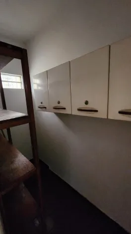 Alugar Casa / Padr&atilde;o em S&atilde;o Jos&eacute; do Rio Preto R$ 2.150,00 - Foto 17