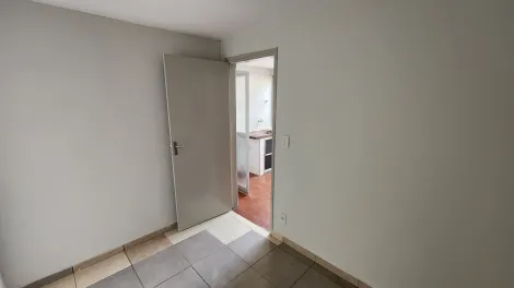 Alugar Casa / Padr&atilde;o em S&atilde;o Jos&eacute; do Rio Preto R$ 2.150,00 - Foto 20