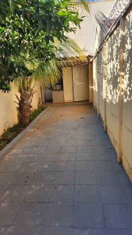 Alugar Casa / Padr&atilde;o em S&atilde;o Jos&eacute; do Rio Preto R$ 2.150,00 - Foto 25