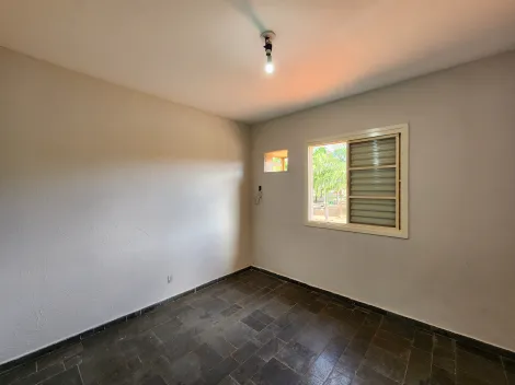 Alugar Casa / Condom&iacute;nio em S&atilde;o Jos&eacute; do Rio Preto R$ 1.170,00 - Foto 4