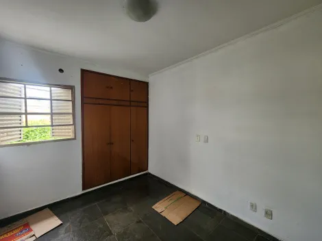 Alugar Apartamento / Padr&atilde;o em S&atilde;o Jos&eacute; do Rio Preto R$ 950,00 - Foto 8