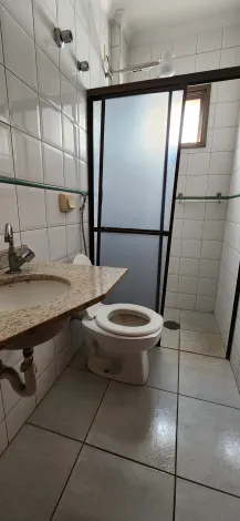Alugar Apartamento / Padr&atilde;o em S&atilde;o Jos&eacute; do Rio Preto R$ 1.300,00 - Foto 3