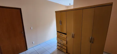 Alugar Apartamento / Padr&atilde;o em S&atilde;o Jos&eacute; do Rio Preto R$ 1.300,00 - Foto 4