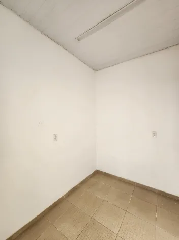 Alugar Comercial / Sala em S&atilde;o Jos&eacute; do Rio Preto R$ 1.250,00 - Foto 4