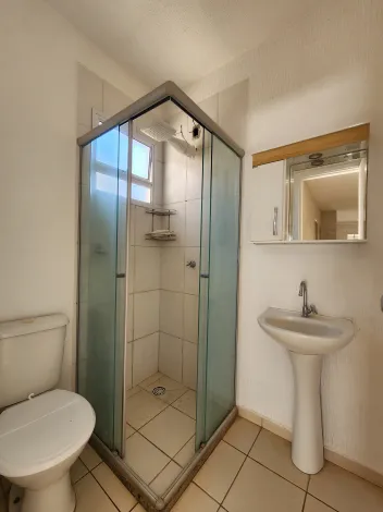 Alugar Casa / Condom&iacute;nio em S&atilde;o Jos&eacute; do Rio Preto R$ 1.000,00 - Foto 8