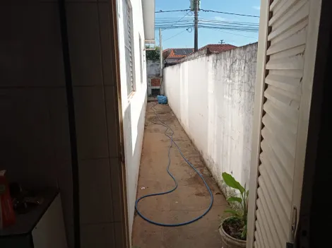 Alugar Casa / Padr&atilde;o em Bady Bassitt R$ 1.069,59 - Foto 12