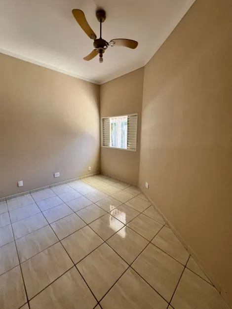 Alugar Casa / Padr&atilde;o em S&atilde;o Jos&eacute; do Rio Preto R$ 2.000,00 - Foto 8