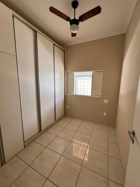 Alugar Casa / Padr&atilde;o em S&atilde;o Jos&eacute; do Rio Preto R$ 2.000,00 - Foto 10