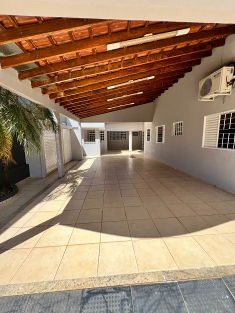 Alugar Casa / Padr&atilde;o em S&atilde;o Jos&eacute; do Rio Preto R$ 2.000,00 - Foto 14